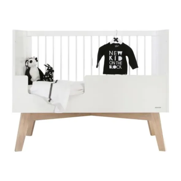 Kidsmill Sixties Babykamer Wit Mat / Naturel | Bed 60 x 120 cm + Commode + Kast 2-Deurs